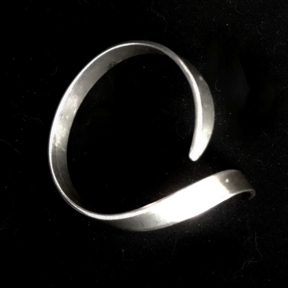 Vintage Sterling Silver Mid-Century Modern Cuff Bracelet - Picture 4 of 5